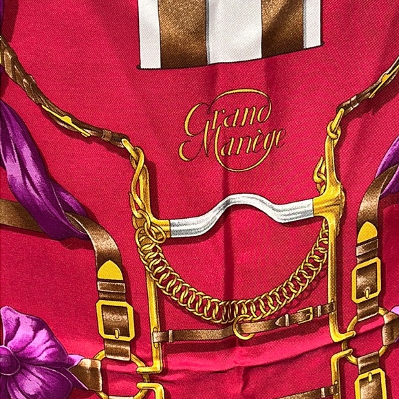 Vintage Hermes Grand Manege 90’s 100% Silk Scarf - Picture 6 of 7